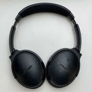 BOSE Quiet Comfort 35 Headphones